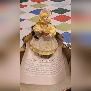 Ashton drake heirloom vintage ornament